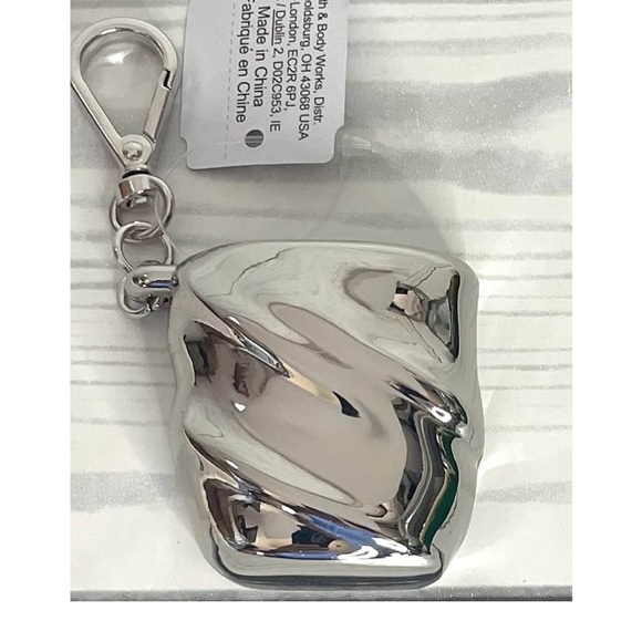 Bath and Body Works Chrome Hardcase Pocketbac Hand Sanitzer Holder bbw - Picture 1 of 11